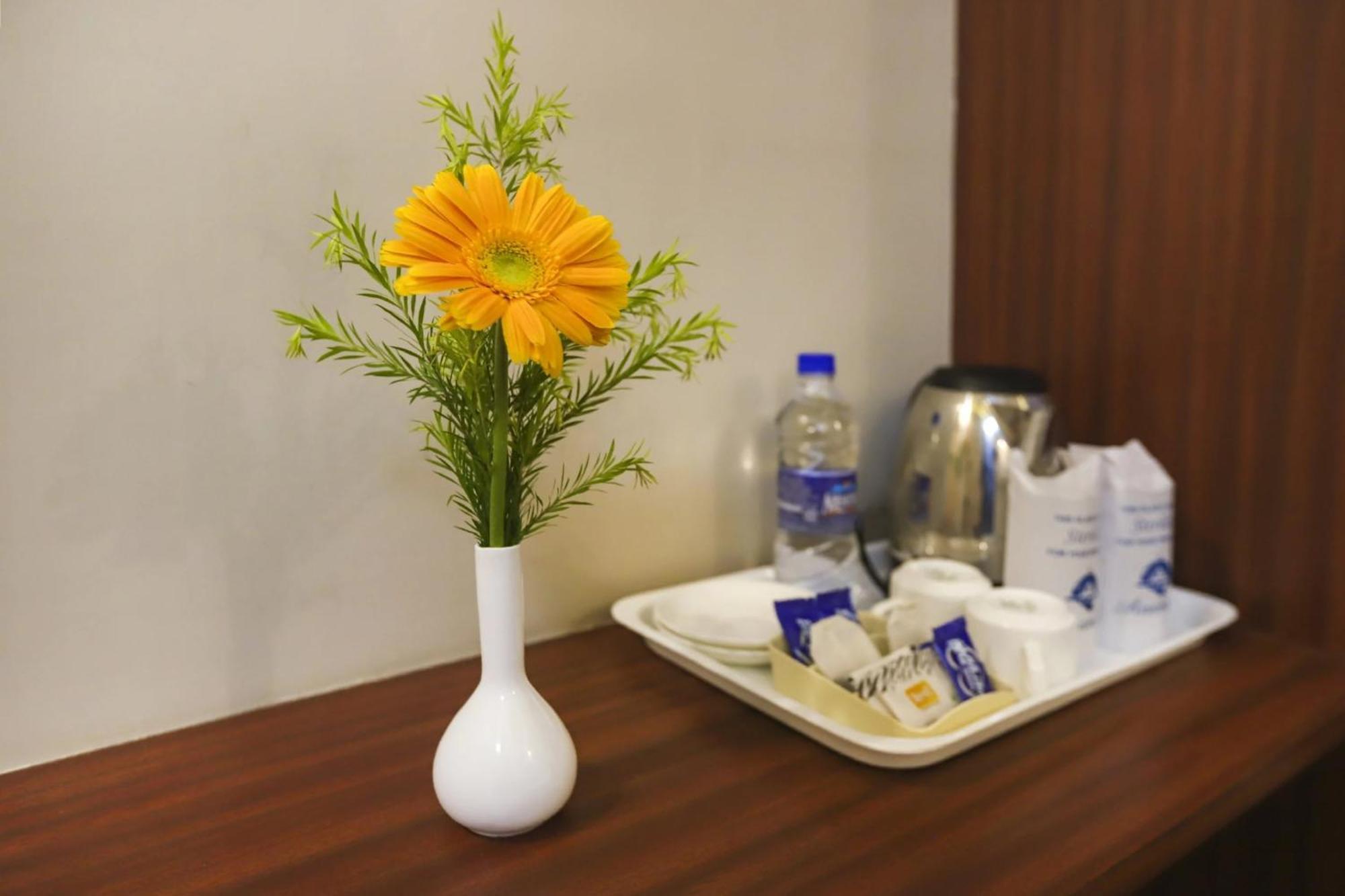 היידראבד Townhouse Oak De Alphabet Hotel Bolarum מראה חיצוני תמונה
