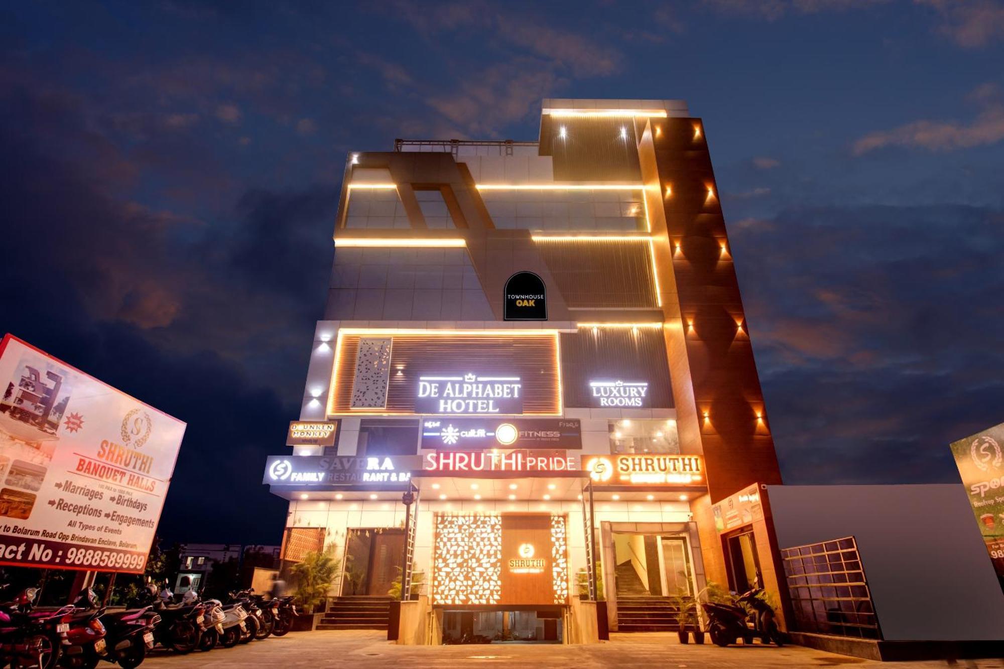 היידראבד Townhouse Oak De Alphabet Hotel Bolarum מראה חיצוני תמונה